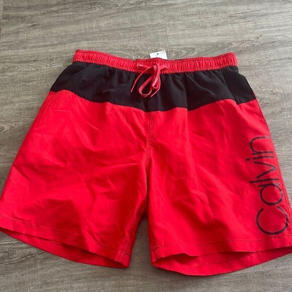 Calvin Klein Mens Swim Trunks Medium NEW - Picture 1 of 2